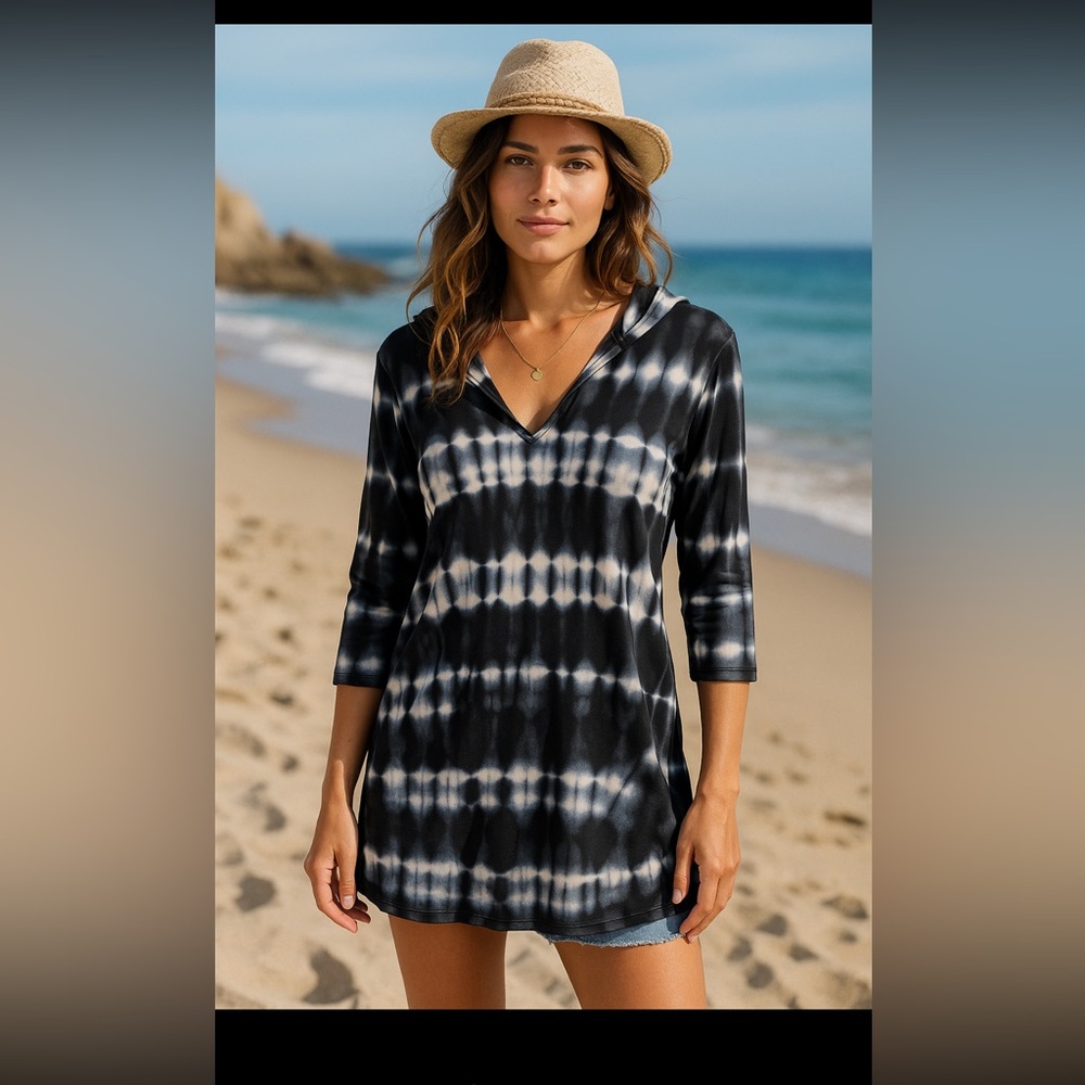 Pacific Beach Women’s Tie-Dye Hoodie Tunic Top Black Gray White Size Small